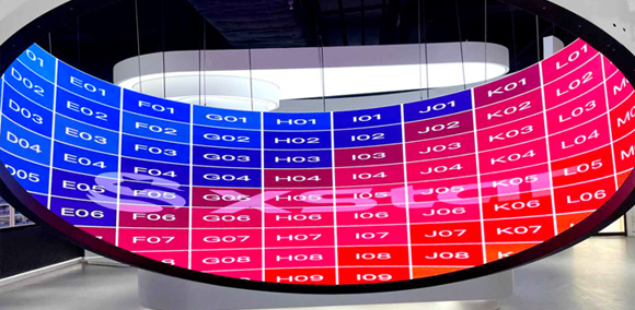 小鸟科技羽控品牌XStar CX1多媒体播控服务器落地太重